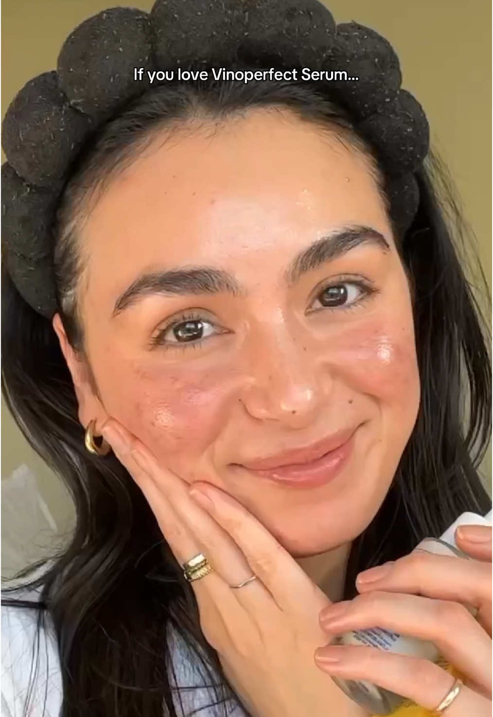 Lightweight brightening non-negotiables. ☀️ Vinoperfect Serum fades all types of dark spots, while Vinosun Protect SPF 50 keeps them from coming back. Are both in your routine yet?  #Caudalie #DarkSpotPrevention #Vinosun #Vinoperfect #MineralSunscreen