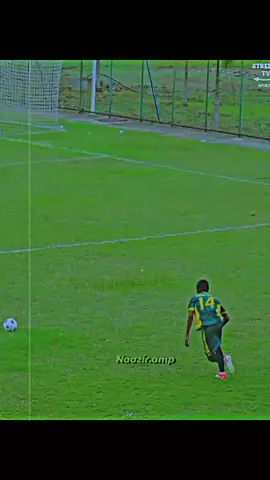 Halkan oguwac kubada aburaha teamkina🤔.#football #foryoupage #somalitiktok #views #fyp 