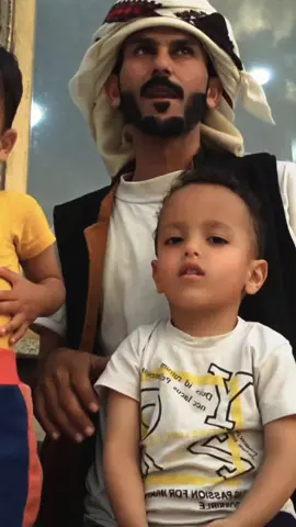 مبرومة الخصر وش يرضيك غير القصيد..❤️🦅