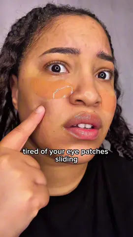 ✨Eye Patch Hack Alert! 👀💡 Tired of your eye patches sliding around like they’ve got somewhere to be? Try wearing them in reverse for a snug fit and no more slip ‘n slide moments 🙅🏽‍♀️ We used the @isoi_global Intensive Treatment Eye Patch and let’s just say… it stayed exactly where the glow needed to go. 👉🏽 Try it out and tag us when you do! #NuriloungeUS #Nurilounge #LifeHackButMakeItSkincare #ISOI #EyePatchHack #KBeautyTips #SkincareHacks #UnderEyeCare #HydrationHack #SelfCareTip #SkincareTrick #GlowySkinTricks #KBeautyRoutine #EyePatchGlow #BeautyHack #SheetMaskTips #SmoothUnderEyes