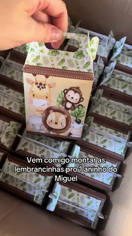 Como ficaram as lembrancinhas dos adultos e das crianças 🥰❤️ #lembrancinhaspersonalizadas  #aniversarioinfantil #1aninho #maedemenino #safari 