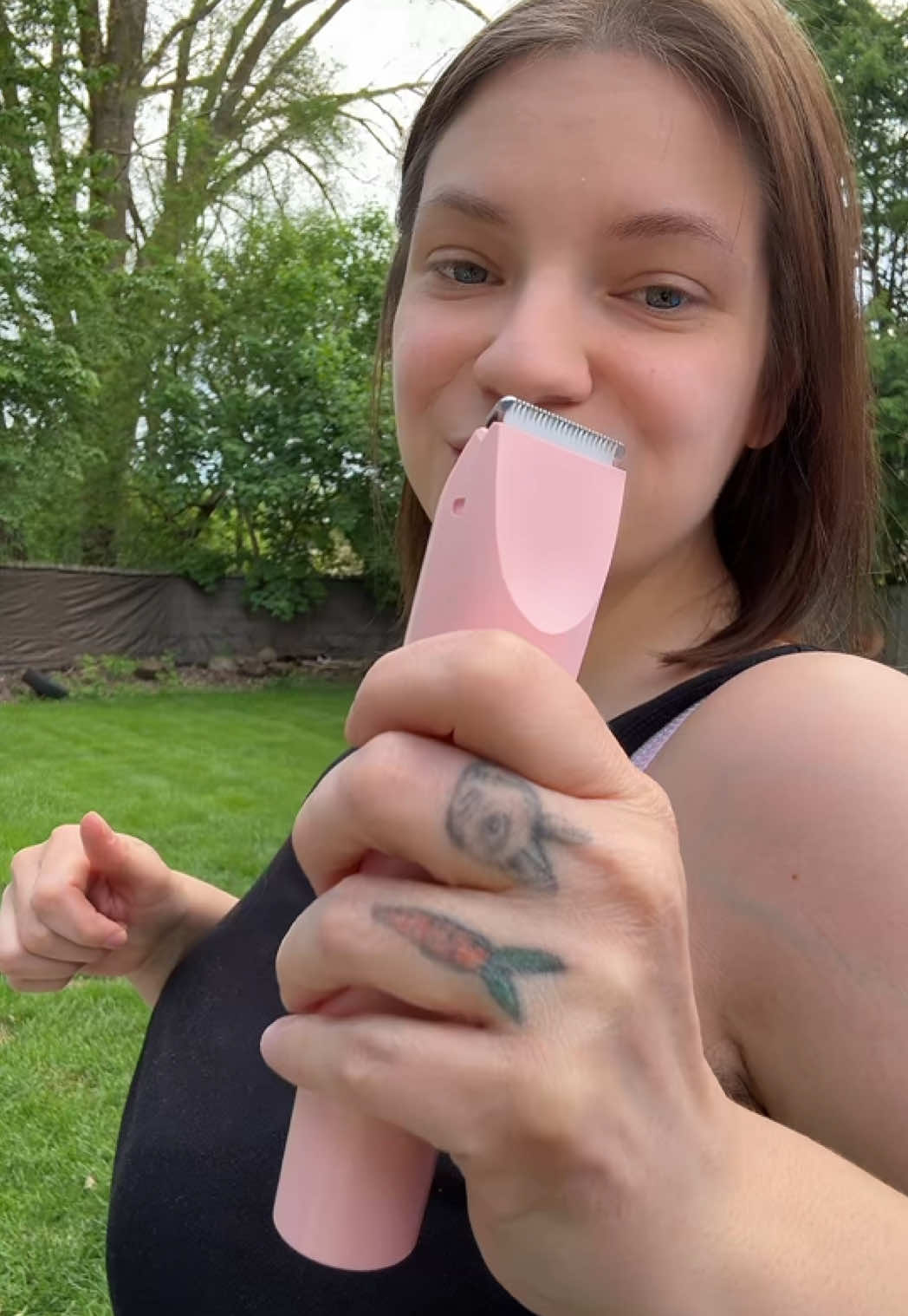 I pretty much blocked everyone I know before I posted this 😂😂 if you know me no you don’t lol. This thing does work well though #tiktokshop #tiktokmademebuyit #electricshaver 
