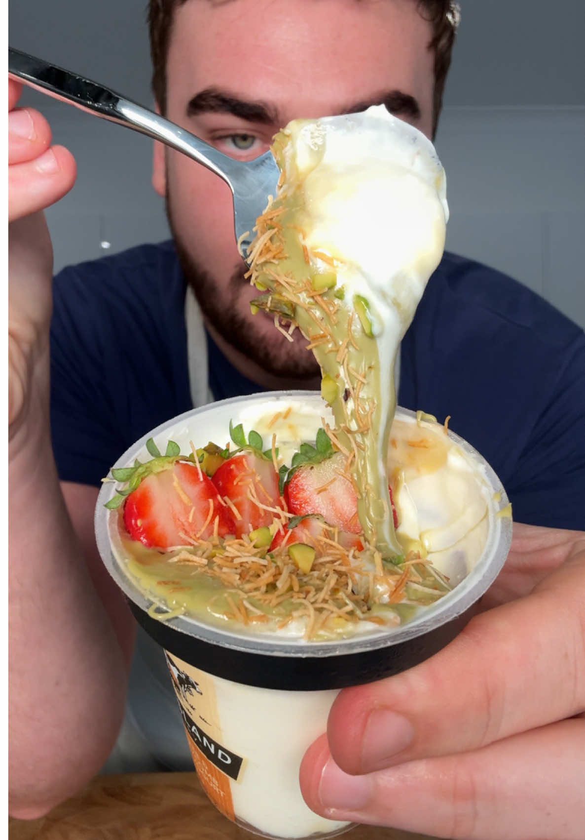A little after dinner snack hack with Gippsland Dairy Toffee Honeycomb Dairy Yogurt Twist! AD #gippslanddairy 