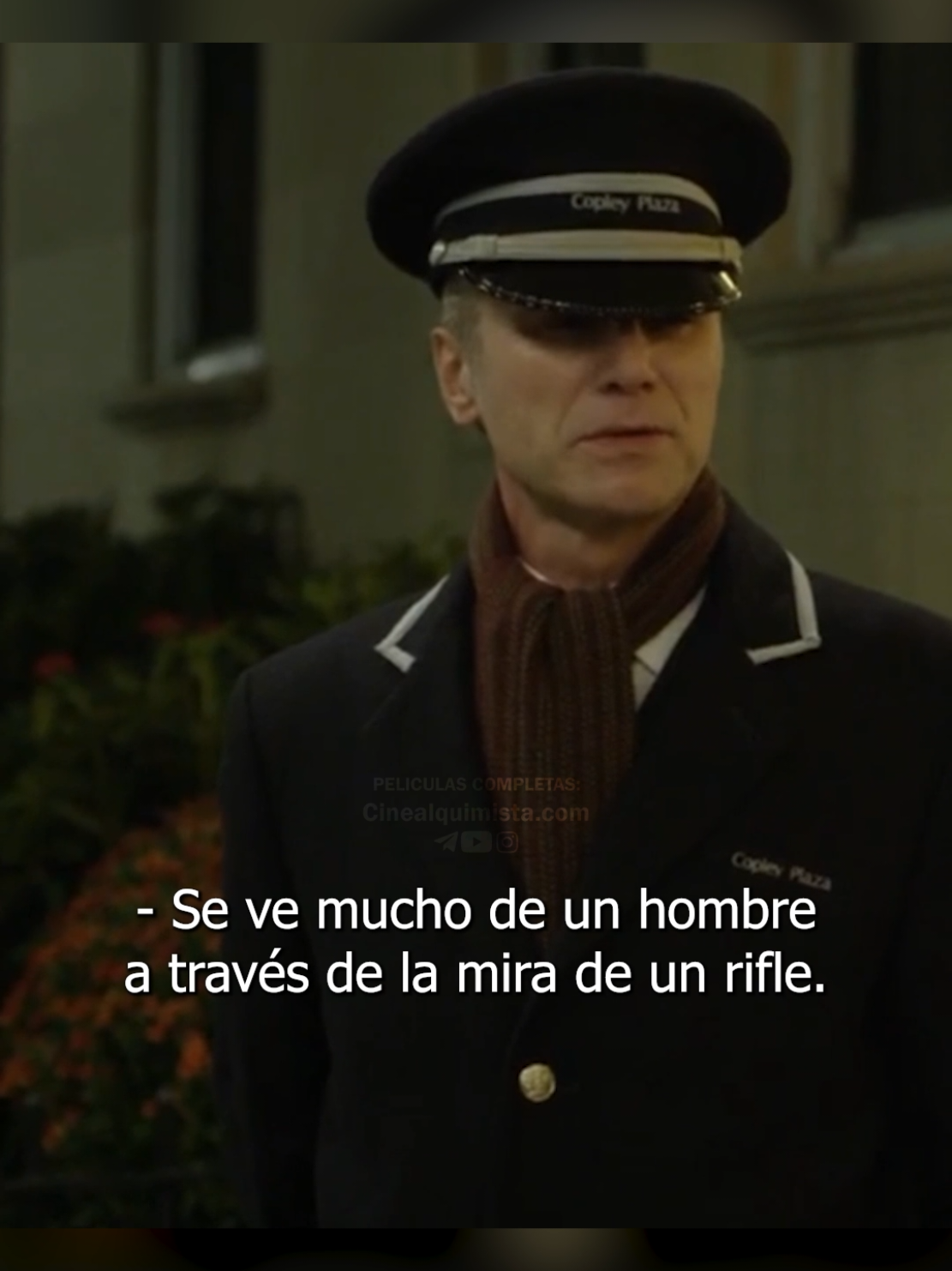 Los hombres conocen como son los otros hombres 👀 | #cinematography #cine #peliculas #cineenespañol #momentos #hotel #familia #pareja #novio #mujer 
