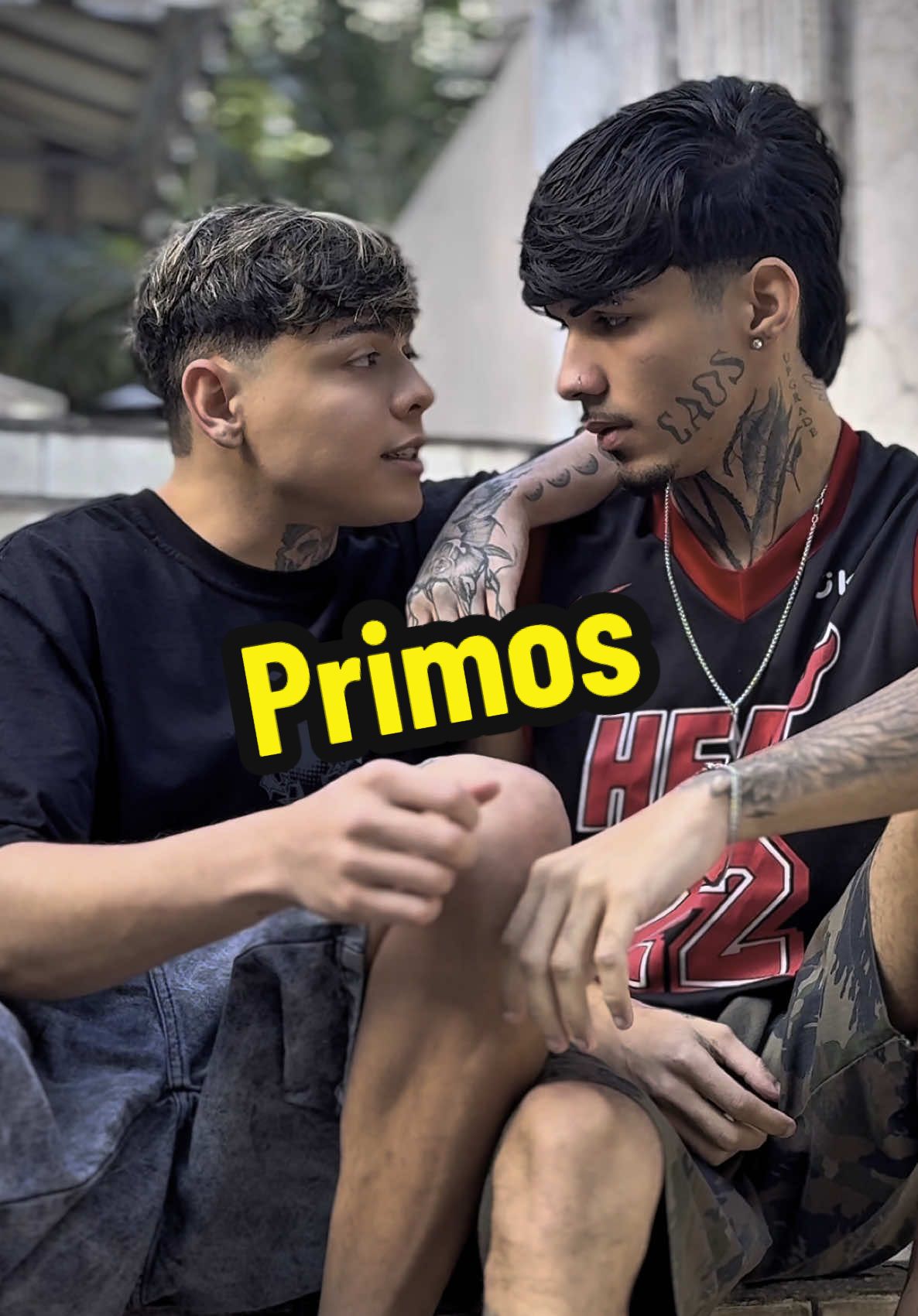 Quem nunca? 😂 #primo #ficante #familia #bi #lgbt🌈 