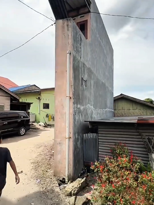 Nekat bikin rumah dengan lahan sempit #rumahtipis #rumahminimalis #rumahkecil 