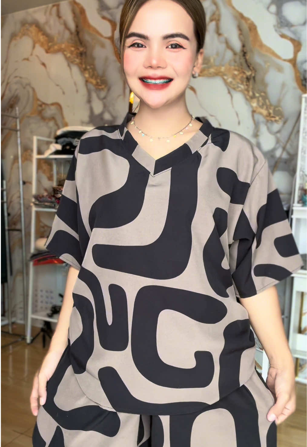 ชุดเซทขาสั้นใส่สบายสาวอวบใส่ได้#ชุดเซทขาสั้น#ชุดเซทสาวอวบ#เสื้อผ้าสาวอวบ#เสื้อผ้าแฟชั่นสาวอวบ#เสื้อผ้าแฟชั่น#ชุดเซท#yada_review #tiktokshopครีเอเตอร์ 