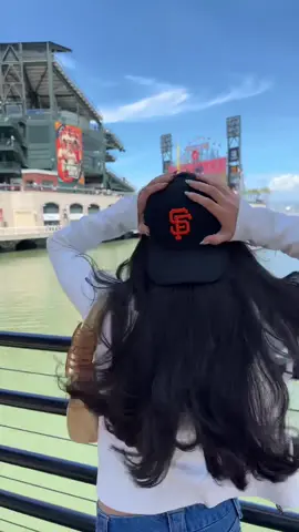 Giants day ft. Backwards cap  #giants #oracle #sf 