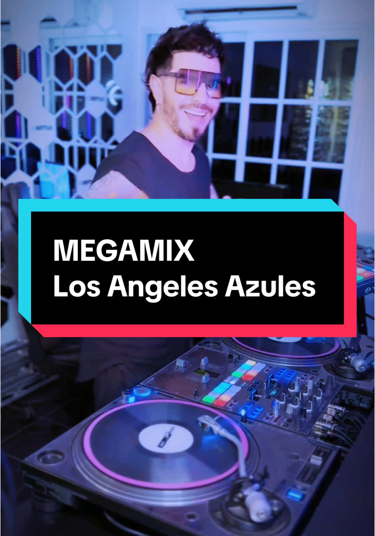 Este homenaje es para ustedes, Los Ángeles Azules.   Un viaje de cumbia, nostalgia y amor en solo 10 minutos.   ¿Están listos para sentirlo?@angelesazulesmx @donajiradio @K-LOVE 107.5 FM LA  Comenten: QUIERO CUTT para recibir el mix completo. #LosAngelesAzules #CumbiaMix #CumbiaTikTok #DjSet #tiktokmusic   #Cutttok #MixDelAlma #AfroLatinTouch #MusicaConAmor