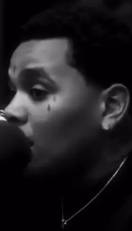 “Stand up for what you believe in.” Wise words spoken from Kevin Gates.. #kevingates #hustlehard #powerfulquotes #fyy #mindset #businessmindset101 #lifelessons #LifeAdvice #rapperscentral #risktakers #advice #quoteoftheday #interview #facts #speech #wisewordsoftheday #realtalk #strongmindset #fyp 