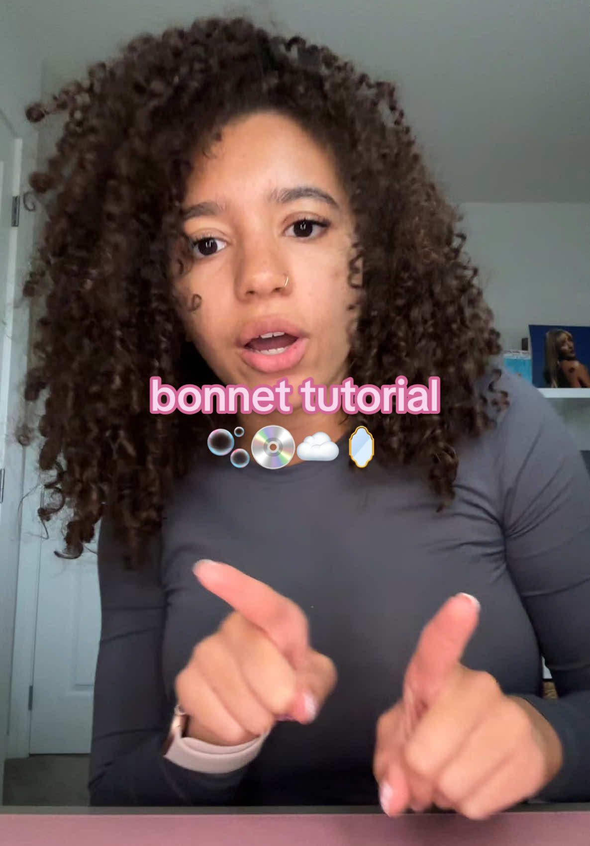 how i put my hair in a bonnet!! #bonnet #curls #overnightcurls #curlyhair #3chairtype #curlsinbonnet #howtosleepwithcurls #trending #viral #fypシ゚ 