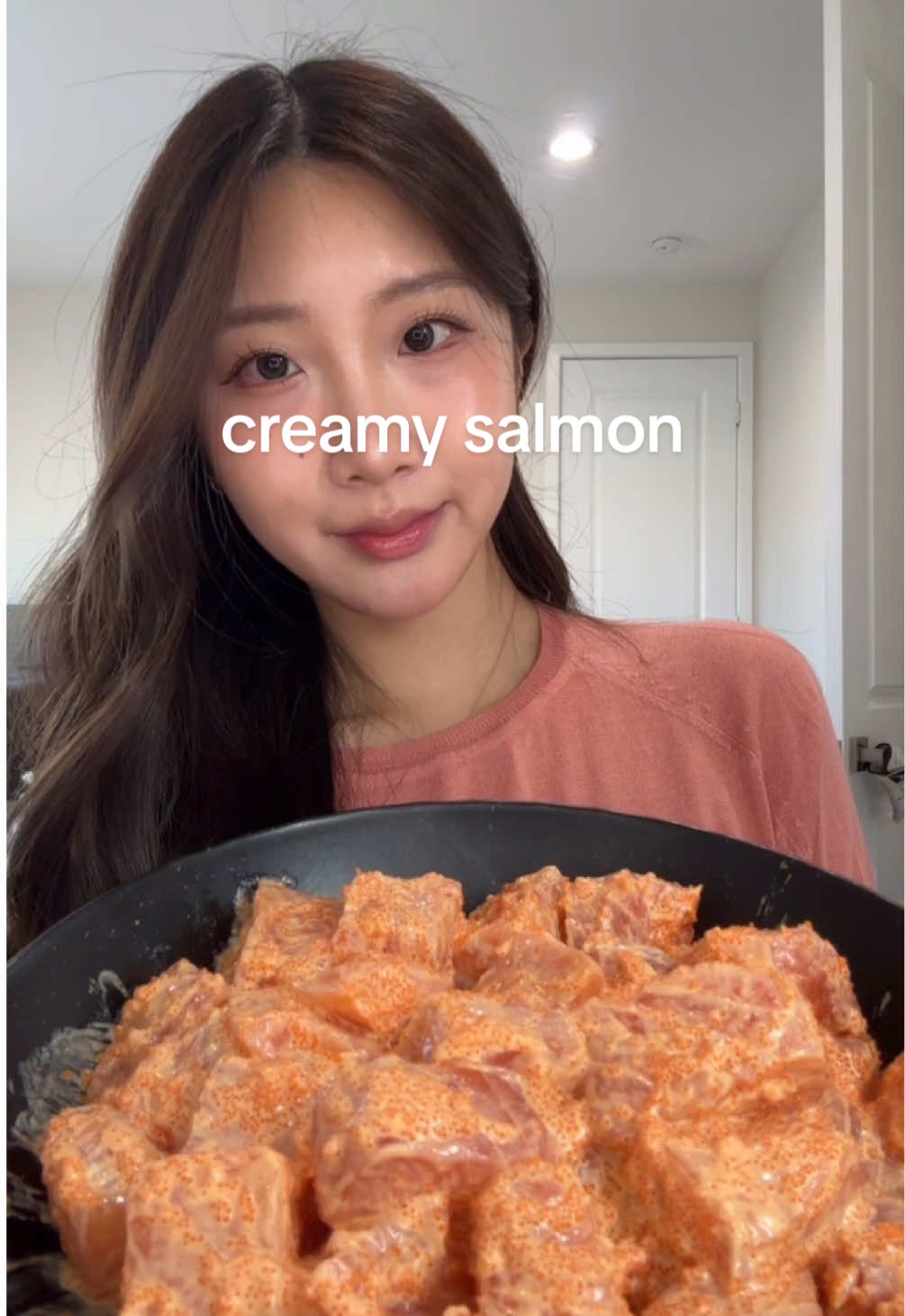 was so hungry i didnt talk #creamysalmon #mukbang #viralfoodtrend #tastetest #fishmukbang 