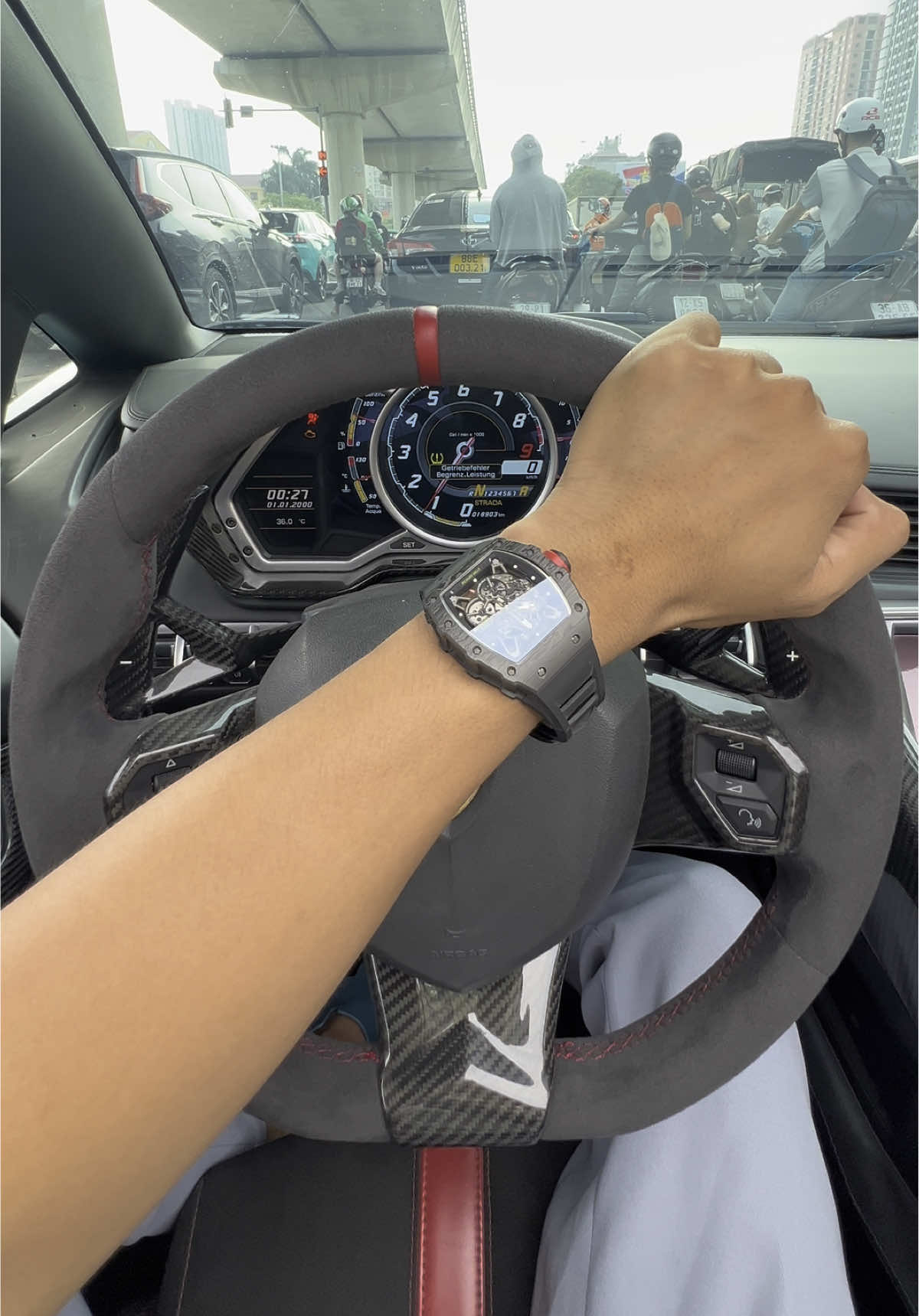 Ngày mới cùng emm #duocauto99 #phongbattrongoi #lamborghini 