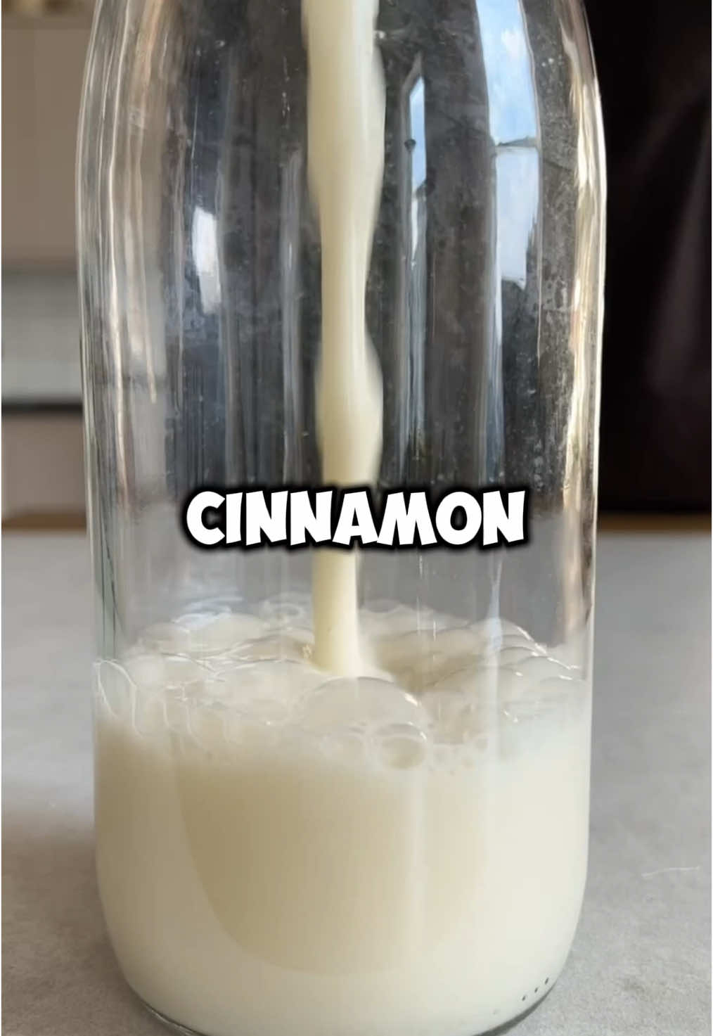 What if a woman drank bayleaf and cinnamon. Watch till the end so you know how to make it. #health 
