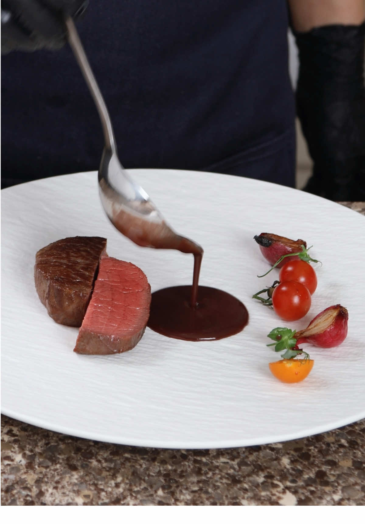 Raw? Overcooked?! 🔪🥩🔥 Perfectly Cooked Filet Mignon with Red Wine Reduction #steaktiktok #steak #filetmignon #steaklover #tenderloin 