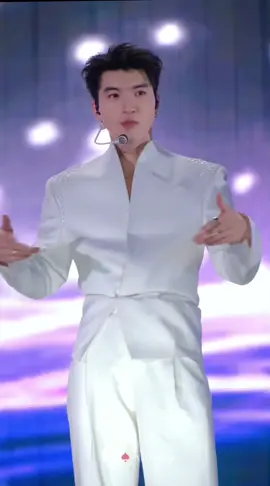 Anh Trai HIEUTHUHAI đẹp quá nèee 🥰❤️❤️@HIEUTHUHAI #hieuthuhai2222 #hieuthuhai #anhtraisayhi 