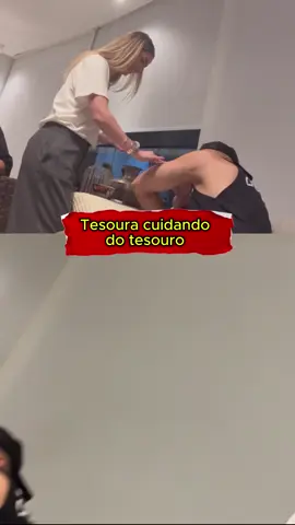Tesoura cuidando do jonvlogs  #jonvlogs #jonvlogsclip #casalzão #bdj #casal