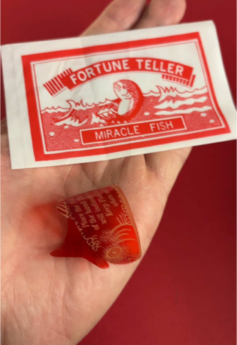 The fortune teller miracle fish is coming to town. You’ll finally what those troublesome feeling are that you’ve been having. Is it indifference or passion? This is a really fun piece of ephemera that was sent to me and is still available by the only company that makes them, the aptly named fortune teller fish company. #ephemera #miracle #fortunetelling #fish #vintagedesign #asmrvoiceover 