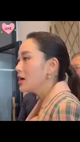 นายกฯ ยังไม่ยกเลิก แจกเงินหมื่น ขอฟังความเห็นให้รอบด้าน รับ ภาษีอเมริกา ทำไทยและเศรษฐกิจทั่วโลกป่วน  #แพทองธารชินวัตร #นายกรัฐมนตรี #พรรคเพื่อไทย 