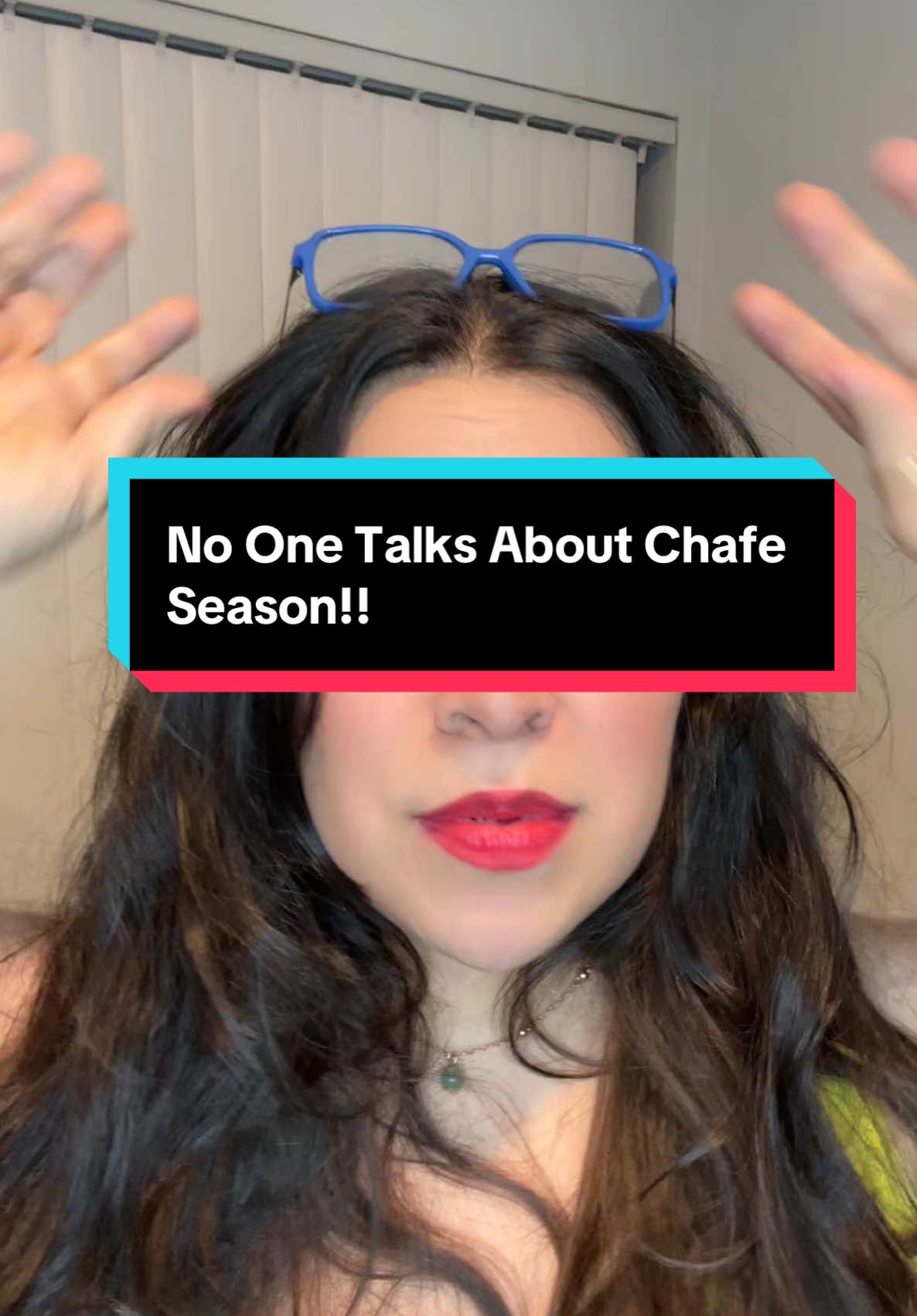 No more aloe. No more suffering. We’re chafe-free and cute. #ThickThighWeather #LatinaBodyHack #COLISHELLPartner #ChafeSeasonSurvivor #plussize #latinacreator 