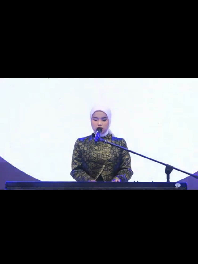 Celine Dion - Power Of Love Cover By: Putri Ariani #putriariani #celinedion #cover #vocalcover #xyzbca #foryoupage #foryou #fypシ #fyp 