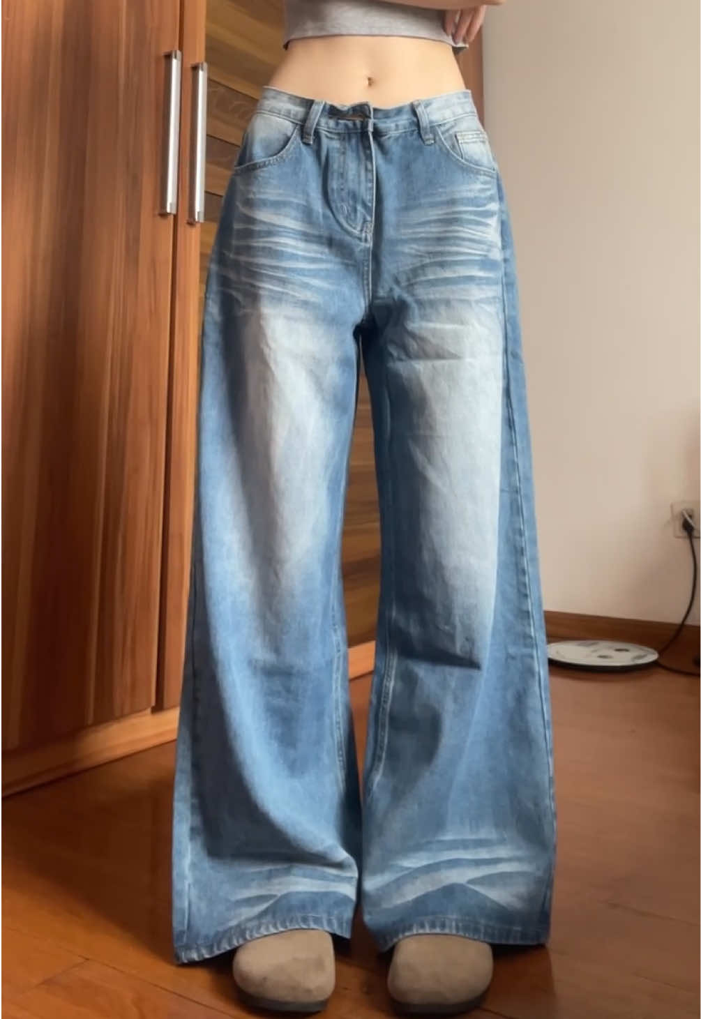 Celana jins lipit bergaris yang dicuci#jeans #jeanshighwaist #jeanz #wanita #ootdanak 