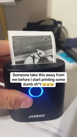 This printer is so sick honestly idk how i went this long without having one 😭😭 so sick #printer #digitalcamera #photos #printed #memories #inklessprinter #print #digital 