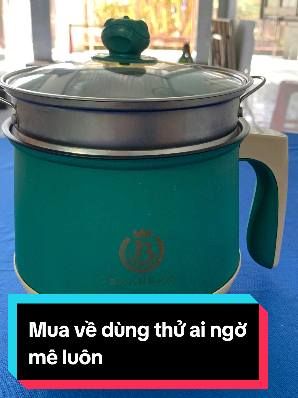 Sống một mình, nấu ăn tiện – gọn – sạch là chân ái! Em nồi mini Shanban này xứng đáng có mặt trong mỗi căn bếp nhỏ. Link mình để đây cho ai cần nhé, quá rẻ cho chất lượng như này!  #noidienmini #noilauShanban #dogiadung #reviewdoan #reviewnoidianh #TikTokMadeMeBuyIt #giadinhhiendai #motminhdanh #phukienbep #tiktokreview