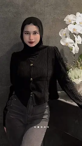 Black Outfit keche #ootdhijabstyle #rekomendasioutfit #foryoupagе 