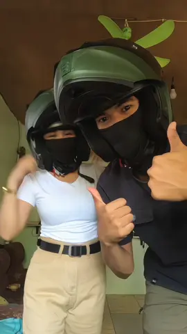 grabee ganda ng quality ng zebra modular dual visor full face helmet na ito tapos swak pa sa budgettttt! 🥰 #zebra #zebrahelmet #helmet #helmets #modularhelmet #dualvisor #dualvisorhelmet #fullface 