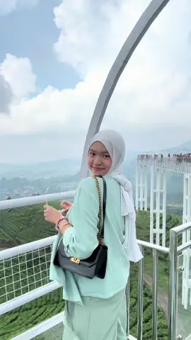 recreating putu ayu outfit with a view🏞️🍵 #fyp #green 
