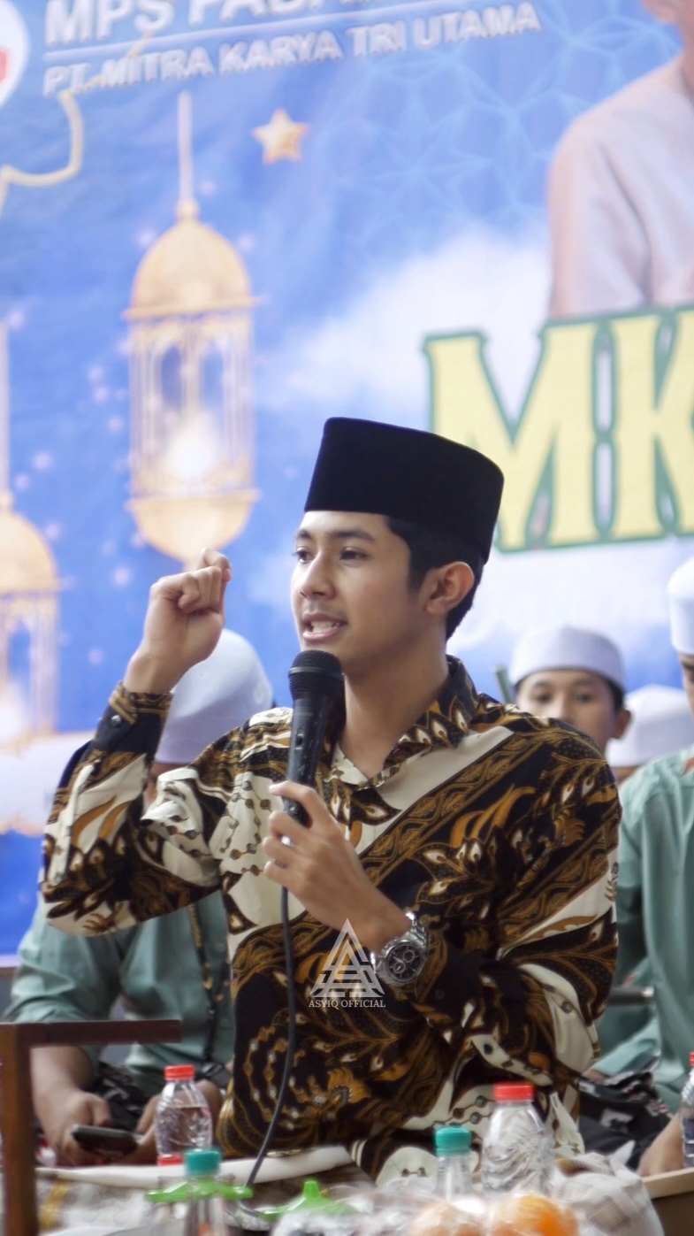 Perbanyak syukur kita temen temen 😊 @Syafiqalatas  #syafiqalattas #asyiqmania #masboy #majelissholawat #asyiqofficial #asyiqjalurvip #asyiqinaja #nasehatislami 