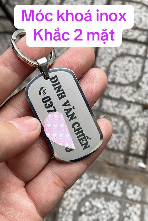 Móc khoá inox khắc laser 2 mặt. Phía dưới có link mua hàng #móc_khoá #móc_khoá_khắc_tên #móckhoá #QR #biển_số_xe #móc_khoá_số_điện_thoại #móc_khoá_theo_yêu_cầu #review #fyp 