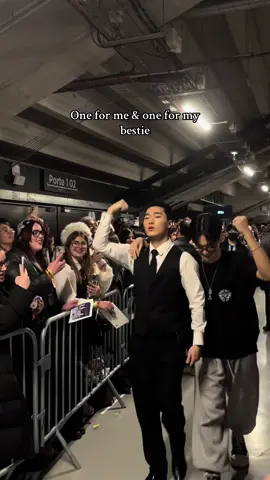 I take San btw  #ateezfyp #kpopfyp #ateezinparis #sanateez #wooyoungateez #san #wooyoung #kpop 