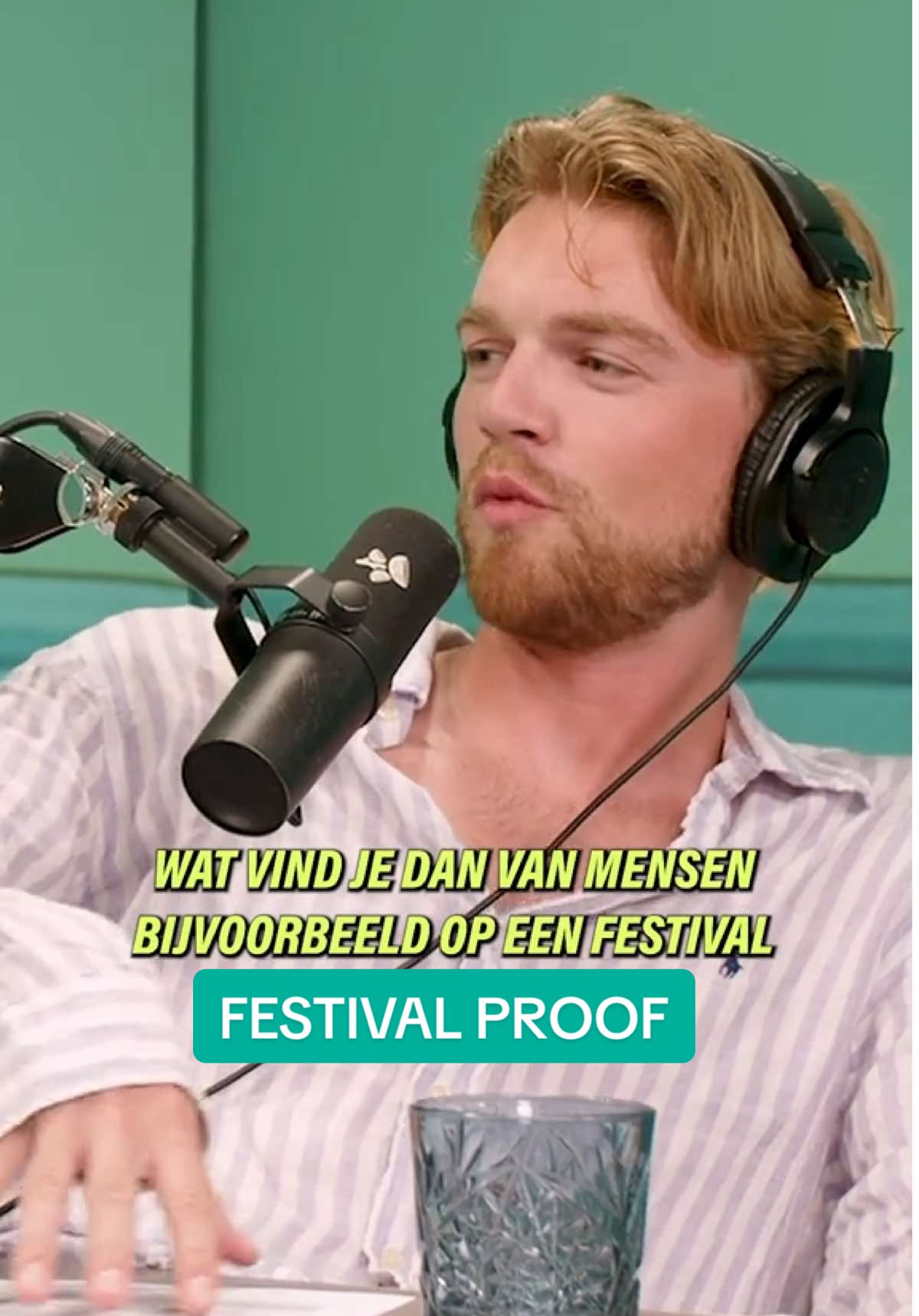 Jij hebt makkelijk praten Stefan!🦒 Luister nu ‘BESTIES OP IBIZA’ in je favoriete podcastapp🎧 @stefandevries @sean.demmers @juliaheetman @tonny.media
