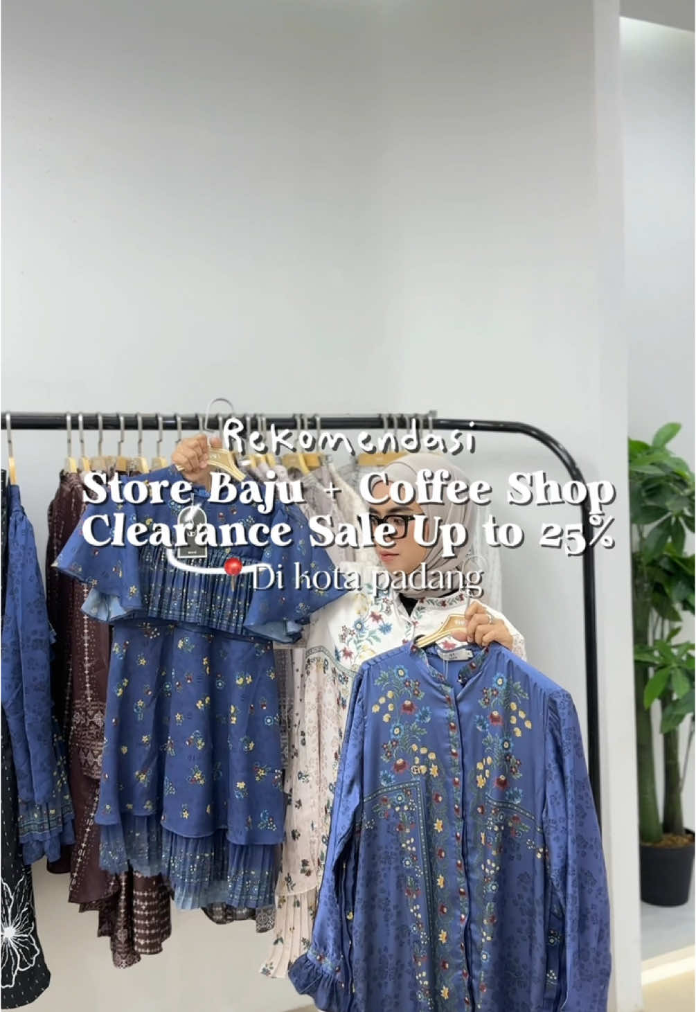 Demi apa @Chante Padang sekarang tu lagi ada Clrearanse Sale Up to 25% 😍  Pastinya disini banyak outfit yang cantik-cantik So, Buruan langsung mampir ke Store 🫰🏻  #chante #chantépadang #chantepadang #clearansesale #diskon #storebajupadang #coffeshoppadang 