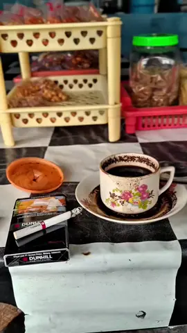 ojo lali Karo roso syukurmu☕ #fypシ゚ #warungpojok #kopinyeni #foryou #masukberanda #magetan24jam #xyzbca 
