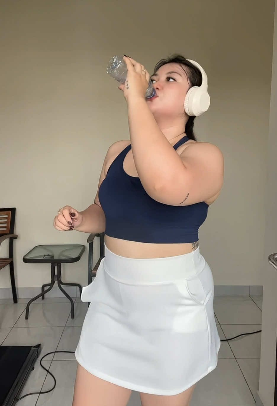 tetaplah olahraga walaupun gak kurus2😭🤘🏻 #fashionplussize #sportbra #gymfashion #plussizeedition #outfitideas #racunenno 