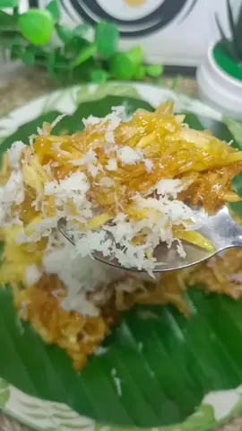 punya singkong dirumah cobain yuk dibikin menu satu ini. #singkong #traditionalfood #jajanan #resepcemilan #sawutsingkong #resepmudah  #fyp 