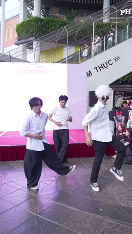 Random Dance Komi fes #randomdance #cosplayanime 