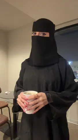 عباية داليا#عباية #عبايات #tiktok #viral #foryou #تيك_توك #explore #capcut #بهي #الشعب_الصيني_ماله_حل😂😂 