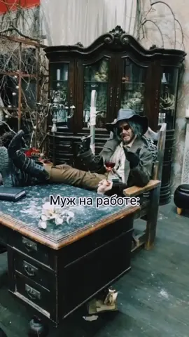 А в это время Лини, Линетт и Фремине скачут по фабрике папы Карла🐎🐈‍⬛🐈‍⬛🐈‍⬛ #геншин #геншинимпакт #арлекино #арлекиногеншин #арлекиномояжена #карлгейзенберг #карлгейзенбергкосплей #резидентэвил8 #резидент #residentevil #residentevilvillage #residentevil8 #karlheisenberg #arlecchino #genshin #GenshinImpact #crosship #crosship #crosships #кроссшип #кроссовер #crossover #fypage #fyp #вр #актив #рекомендации #врекомендации #re8 @Bobiniconnutella @Mikhail Muraki 