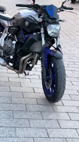 Instagram : waell_hmila 🦅💙 #yamaha #mt07 #tunisia🇹🇳 #algerie🇩🇿 #libya🇱🇾 #maroc🇲🇦 #fyp #foryou #fypviralシ #louff #شعب_الصيني_ماله_حل😂😂 