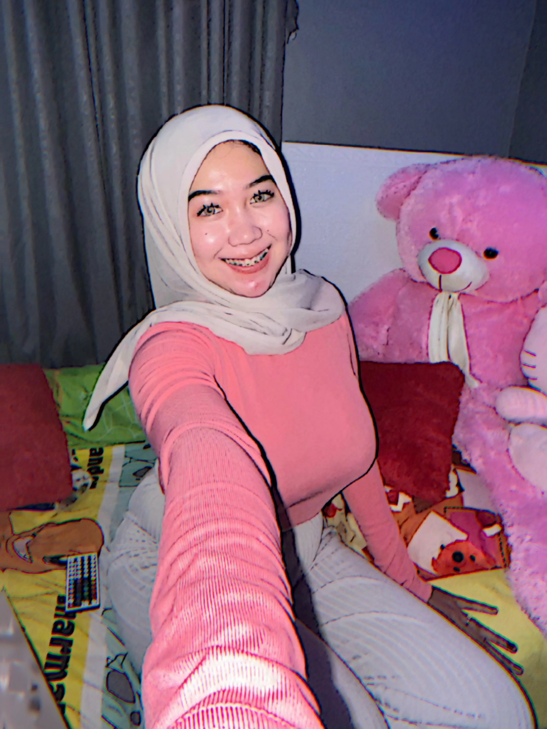 lucu kan boneka nya😋