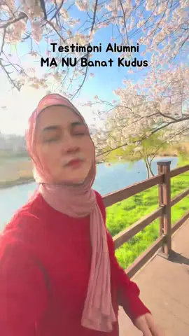 Dari Banat, untuk dunia. Jangan pernah berkecil hati menjadi seorang santri dan seorang muslimah. Kita bisa berkontribusi utk peradaban dunia dg bekal yg sudah diberikan oleh asatidz/asatidzat kita #manubanatkudus #santribanat #santrimendunia #studyoverseas #studyabroad #studyinkorea #futureleader #researcher #phd #fyp 