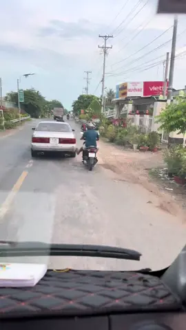 Lexus chứ đùa 😂