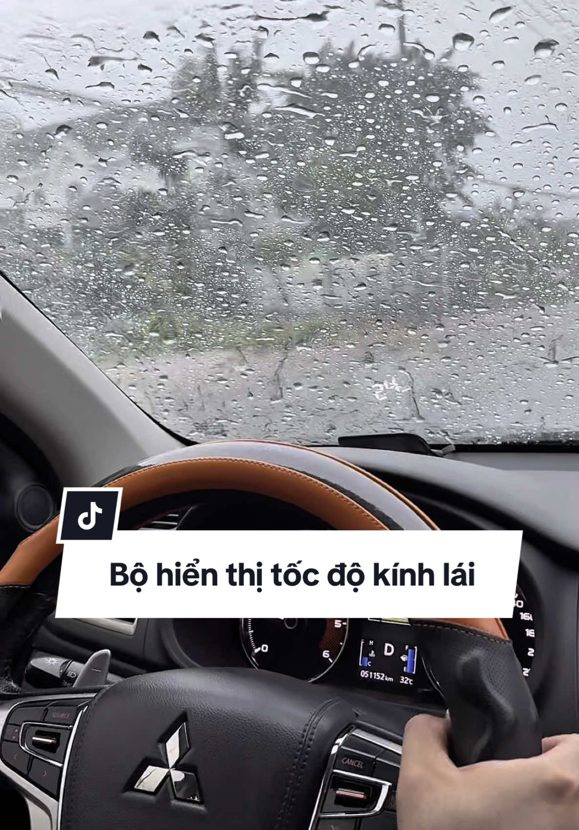 Bộ hiển thị tốc độ hắt kính lái quá tiện #kienthietthuc #bohienthitocdokinhlai #hudtocdokinhlai #hudtocdokinhlai #hudkinhlai #hienthitocdolenkinhlai #hienthitocdohud #hienthitocdokinhlaioto 