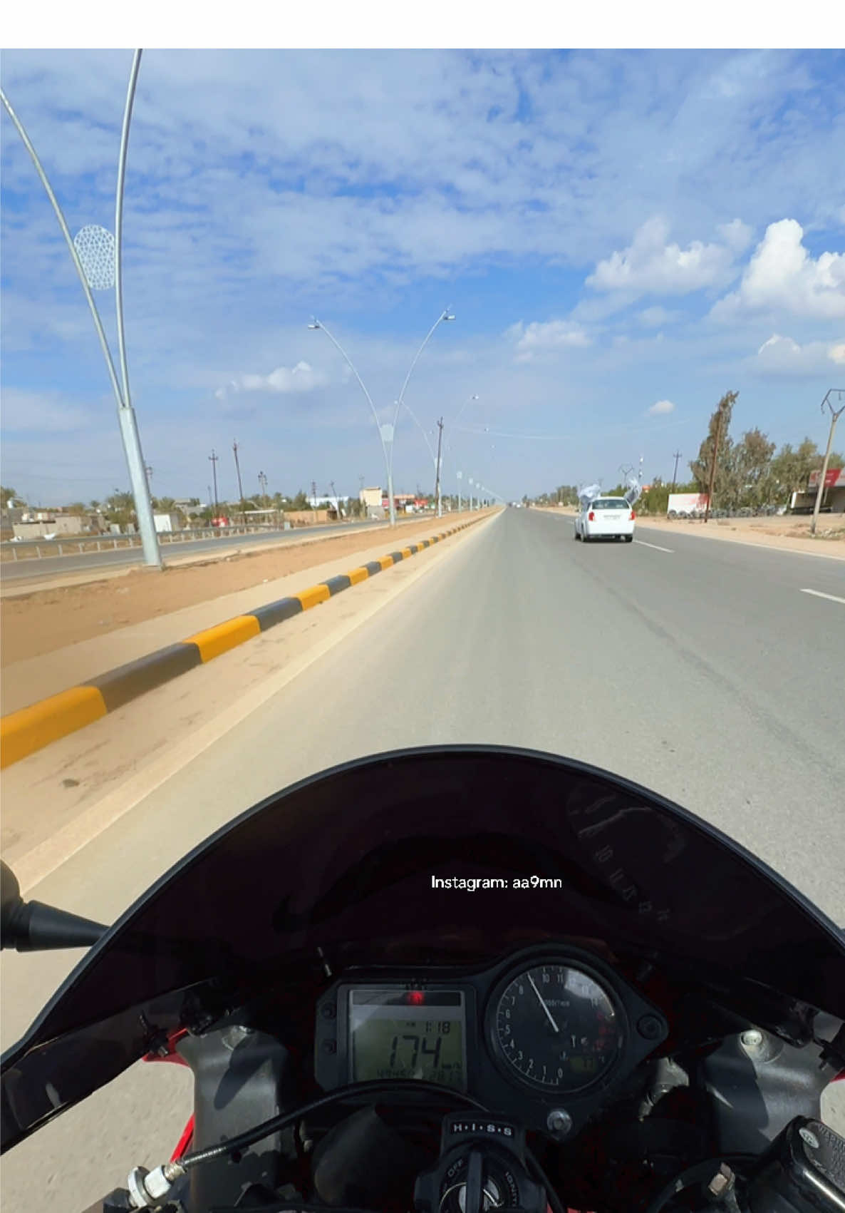 شكد اعله سرعه وصلتها، وشنو نوع المركبه؟ اني CBR.F4i.600cc🤷🏻‍♂️🛫 #f4i #600cc #كاوسكي_636 #افوراي٦٠٠✈️✈️ #بطحات_العراق # #ديالى 