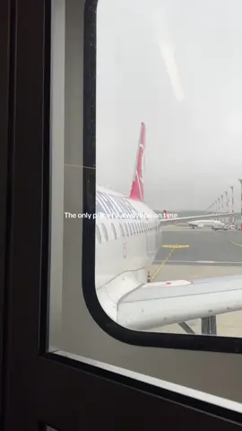 #traveltok #travellife #travelling #airportvibes #airplanetiktok #foryoupage #fypシ゚ #xyzcba 