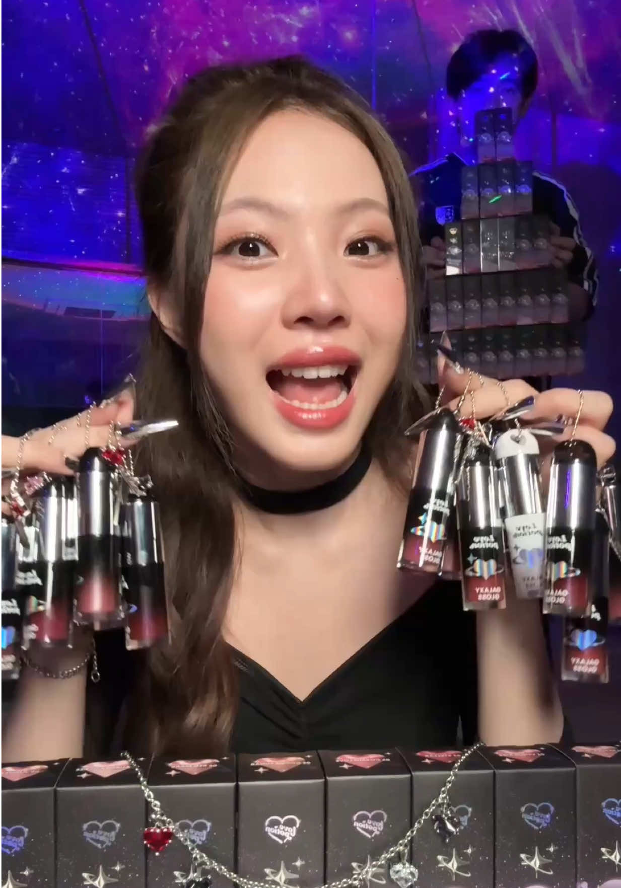 ลิปออยซ้อก้าด สูตรใหม่ สีใหม่ มาแล้วค่ะ #ลิปออยซ้อก้าด 